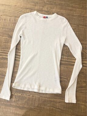 Noname Long Sleeve Ribbed Top in White.